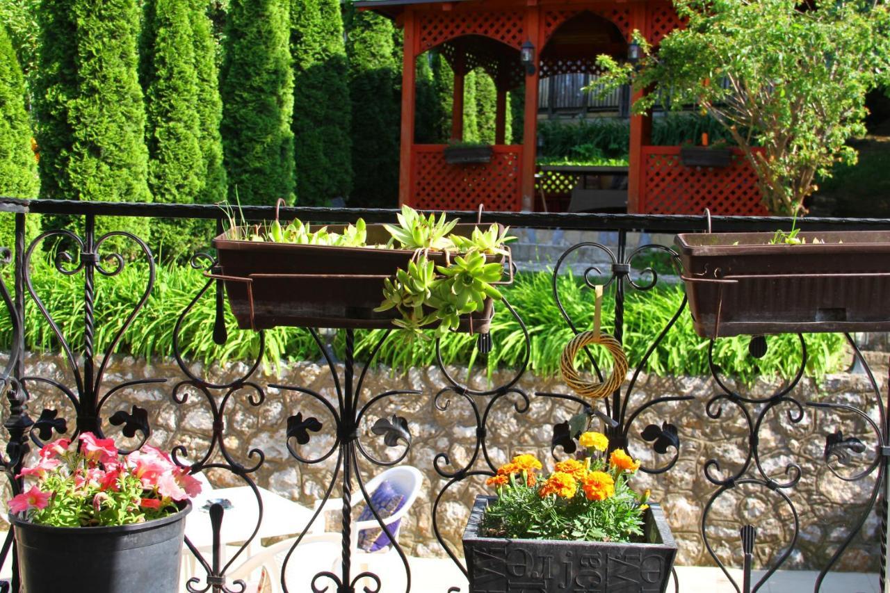Downtown Green Oasis Apartments ซาราเยโว ภายนอก รูปภาพ