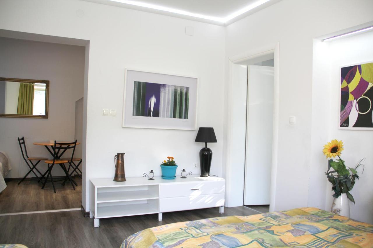 Downtown Green Oasis Apartments ซาราเยโว ภายนอก รูปภาพ