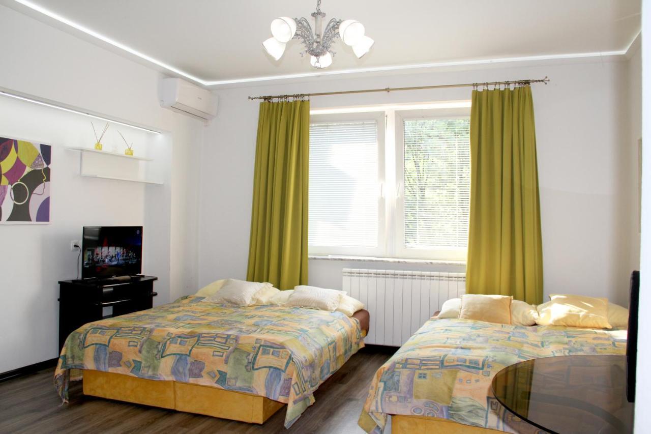 Downtown Green Oasis Apartments ซาราเยโว ภายนอก รูปภาพ